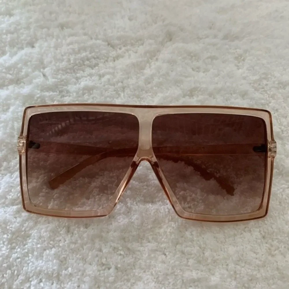 Champagne Oversized Square Sunglasses - Picture 2 of 4